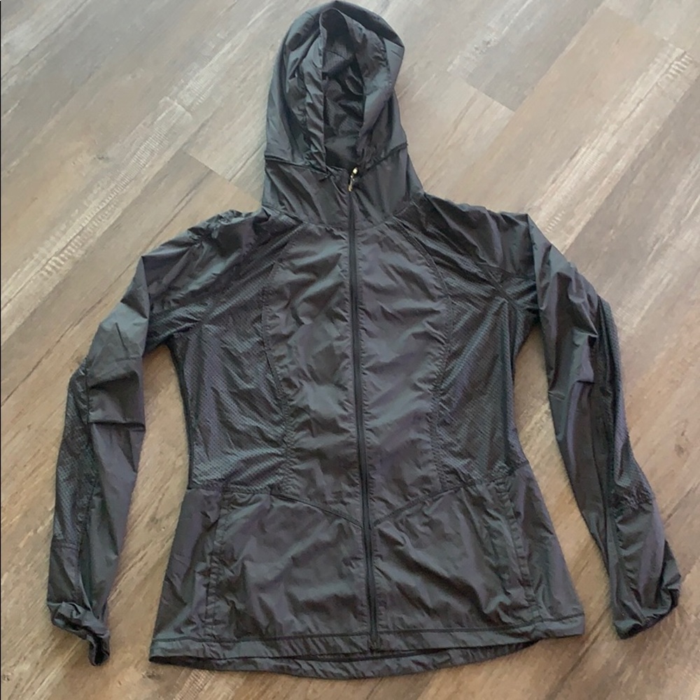 Lululemon windbreaker jacket
